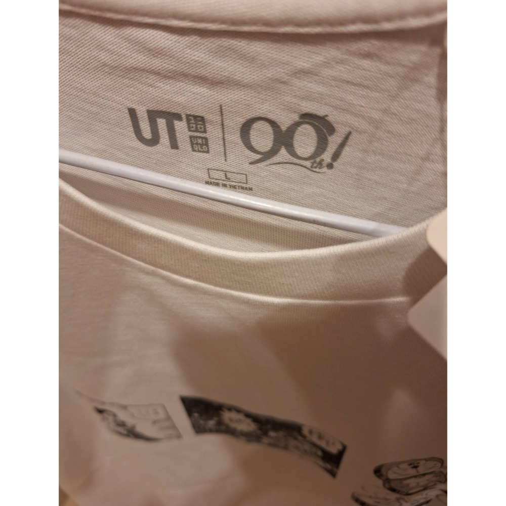 全新絕版商品, UNIQLO 藤子不二雄90週年紀念短T,男士尺碼L號,現貨一件-細節圖3