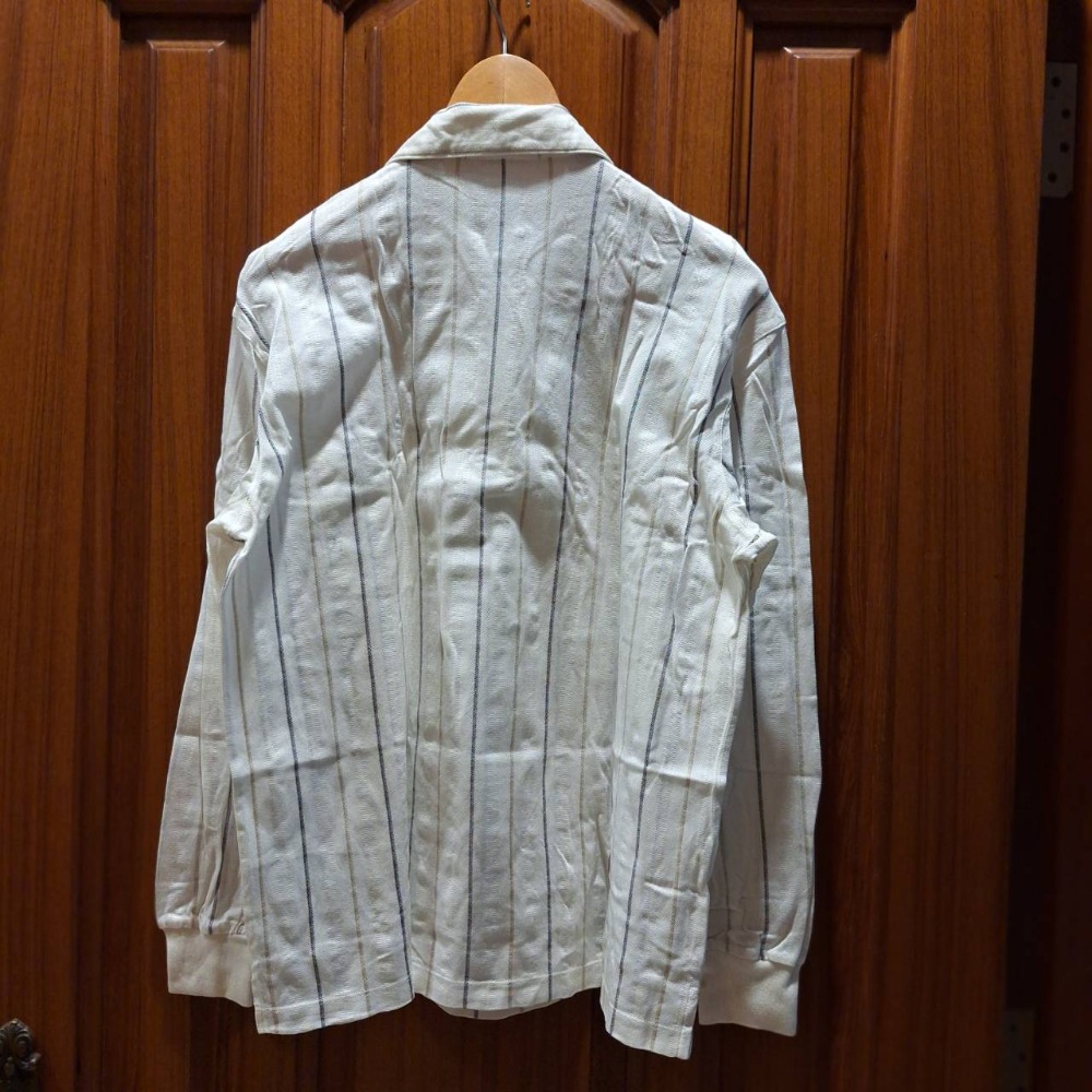 日本製, 二手Kinlooh Anderson男士100%純棉長袖白色條紋Polo衫,領口為拉鍊式,尺碼M號-細節圖2