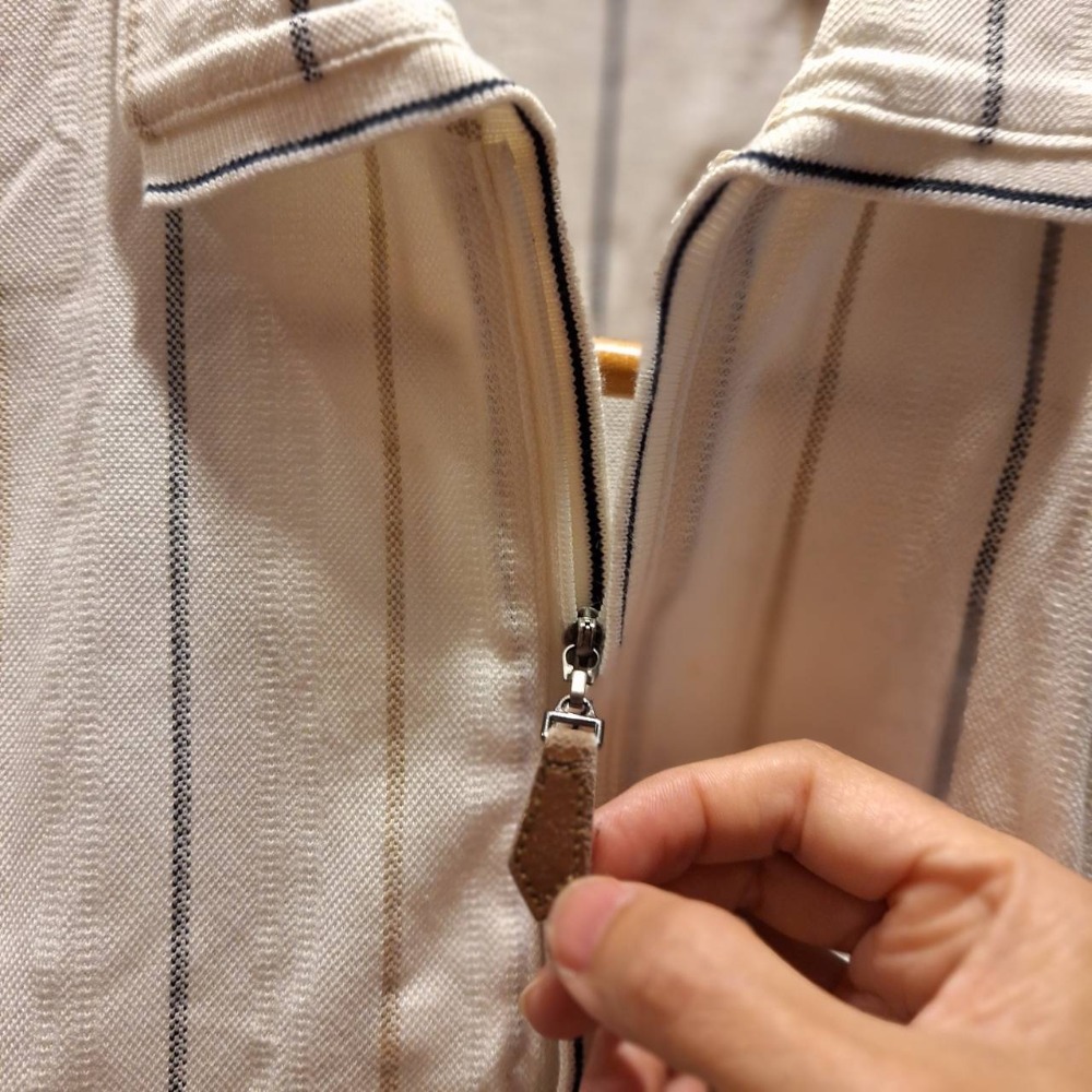 日本製, 二手Kinlooh Anderson男士100%純棉長袖白色條紋Polo衫,領口為拉鍊式,尺碼M號-細節圖5