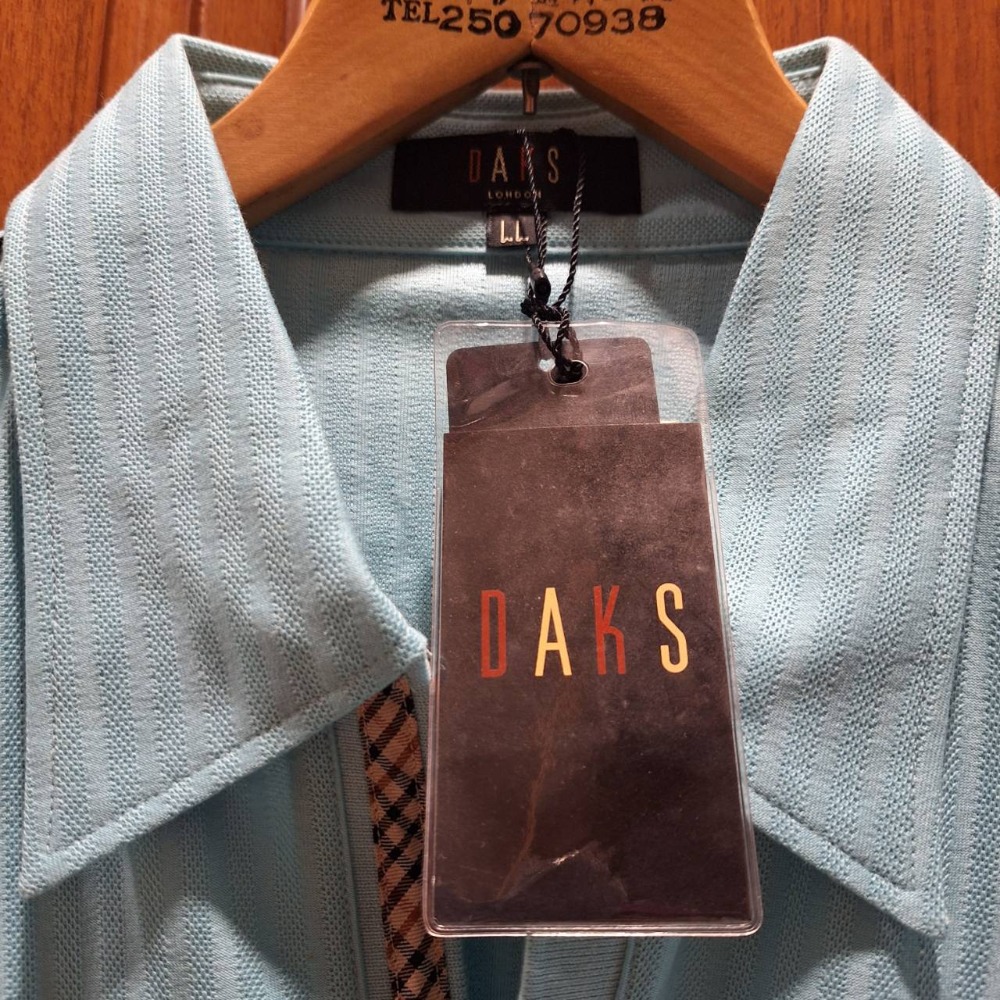 全新商品附禮盒裝,日本製DAKS男士天藍色短袖Polo衫,尺碼50號-細節圖3