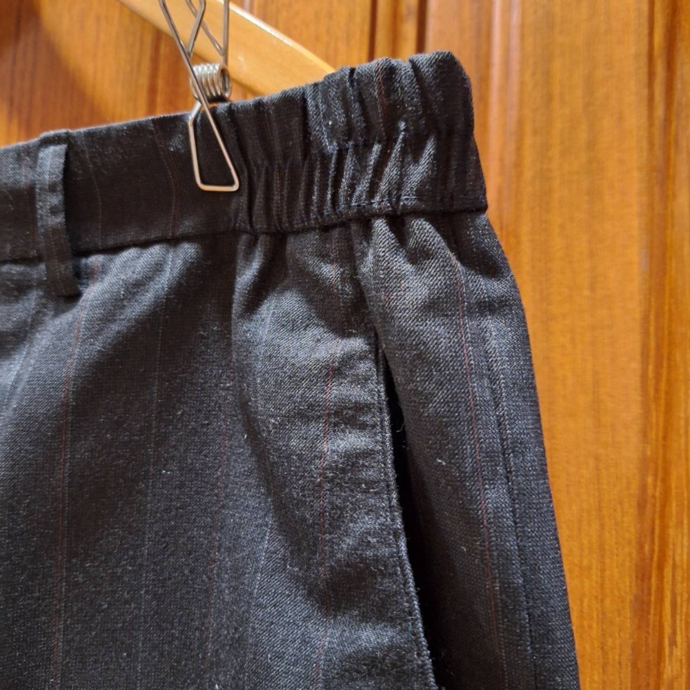 二手訂製男士鐵灰色條紋西裝褲, 腰圍有鬆緊帶設計-細節圖3