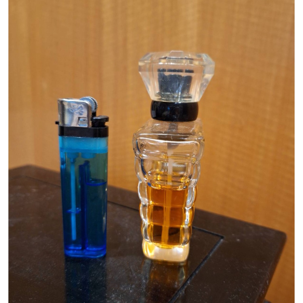 二手女用老香水, Lancome Tresor蘭蔻璀璨50ml裝，餘量如圖-細節圖2
