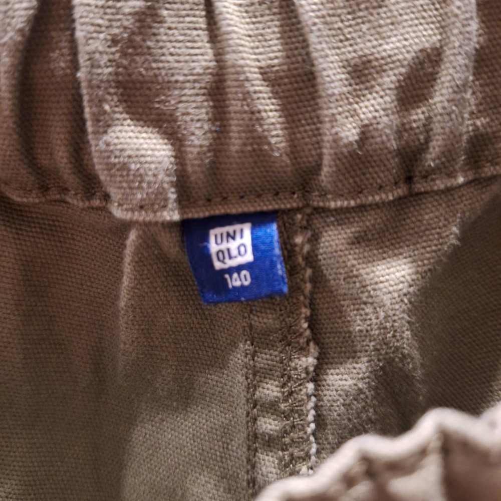 二手UNIQLO童裝軍綠色束口長褲, 尺碼140-細節圖5