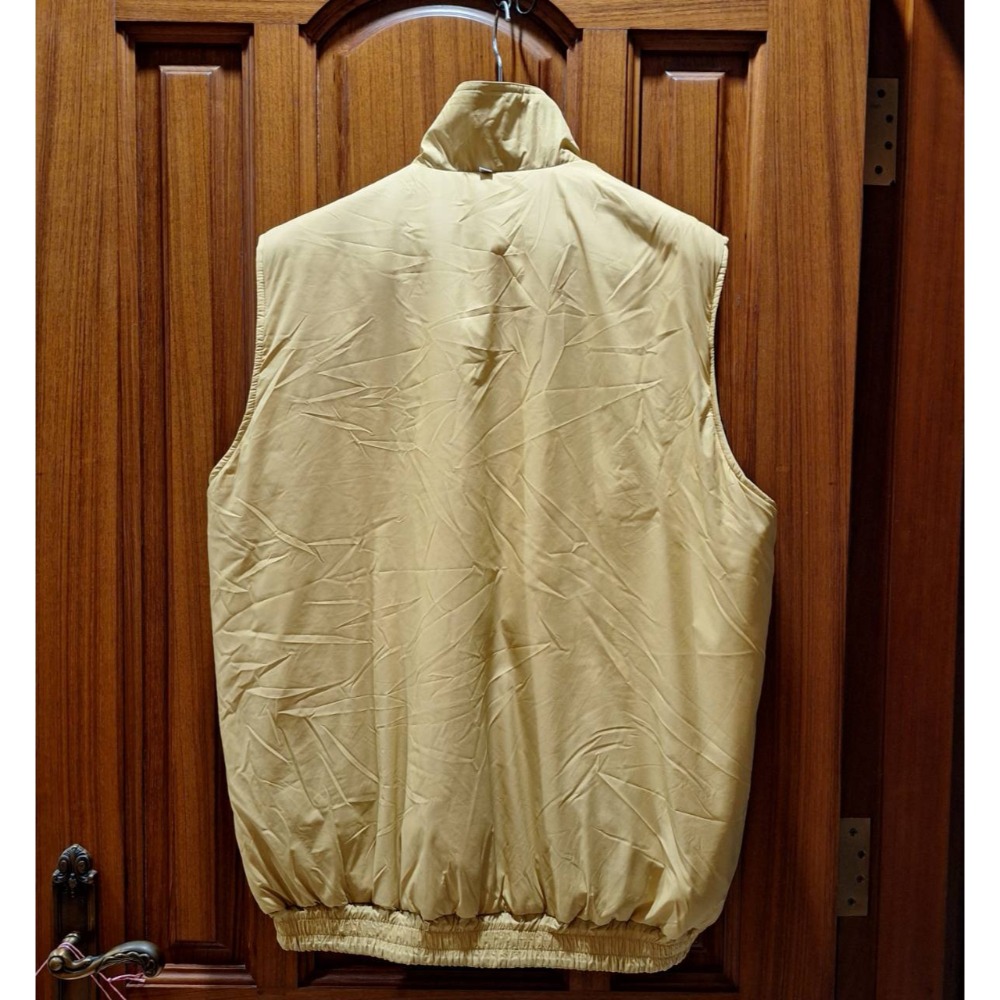 二手男士秋冬季鋪棉黃色/黑色雙面穿拉鍊款背心, 尺碼2L號-細節圖2