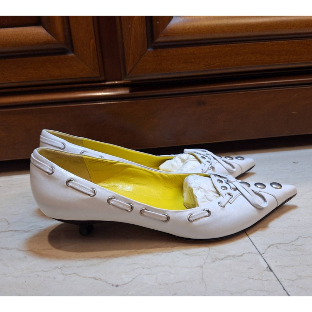 義大利製, 老時代GOLD PFEIL女士白色尖頭低跟鞋（非現今環保材質），尺碼37號半-細節圖2