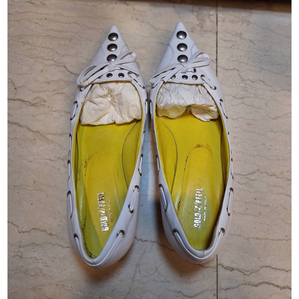義大利製, 老時代GOLD PFEIL女士白色尖頭低跟鞋（非現今環保材質），尺碼37號半-細節圖3