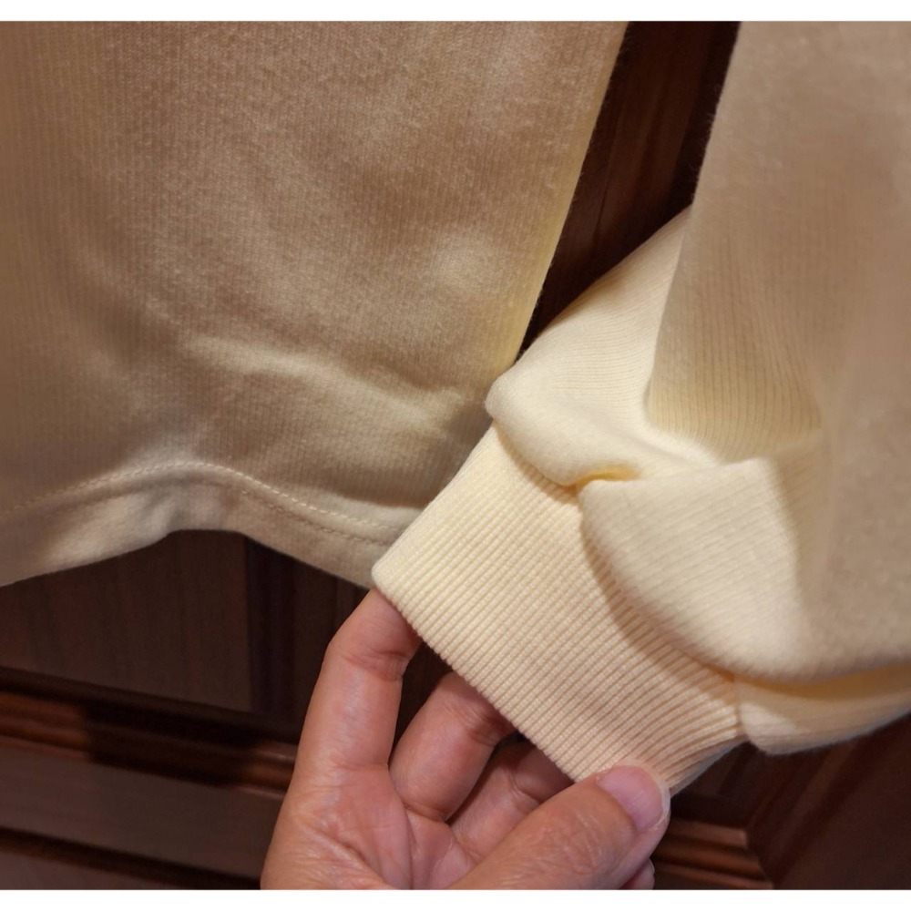 二手上衣,男士棉質長袖米黃色Polo衫,尺碼M號-細節圖4