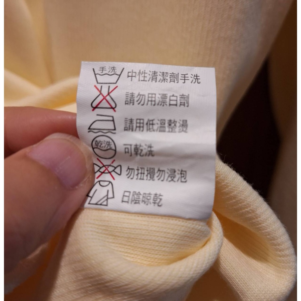 二手上衣,男士棉質長袖米黃色Polo衫,尺碼M號-細節圖6