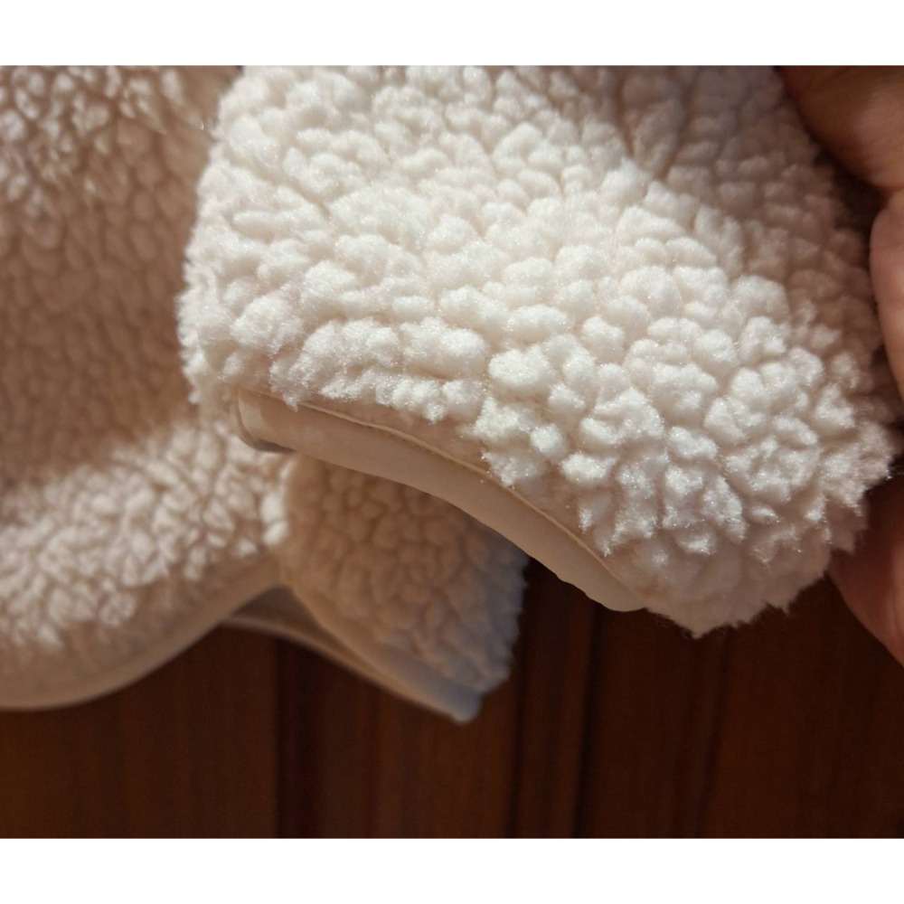 全新外套, uniqlo女童米白色毛絨刷毛開襟長袖外套, 尺碼150公分. 大人也可穿-細節圖4