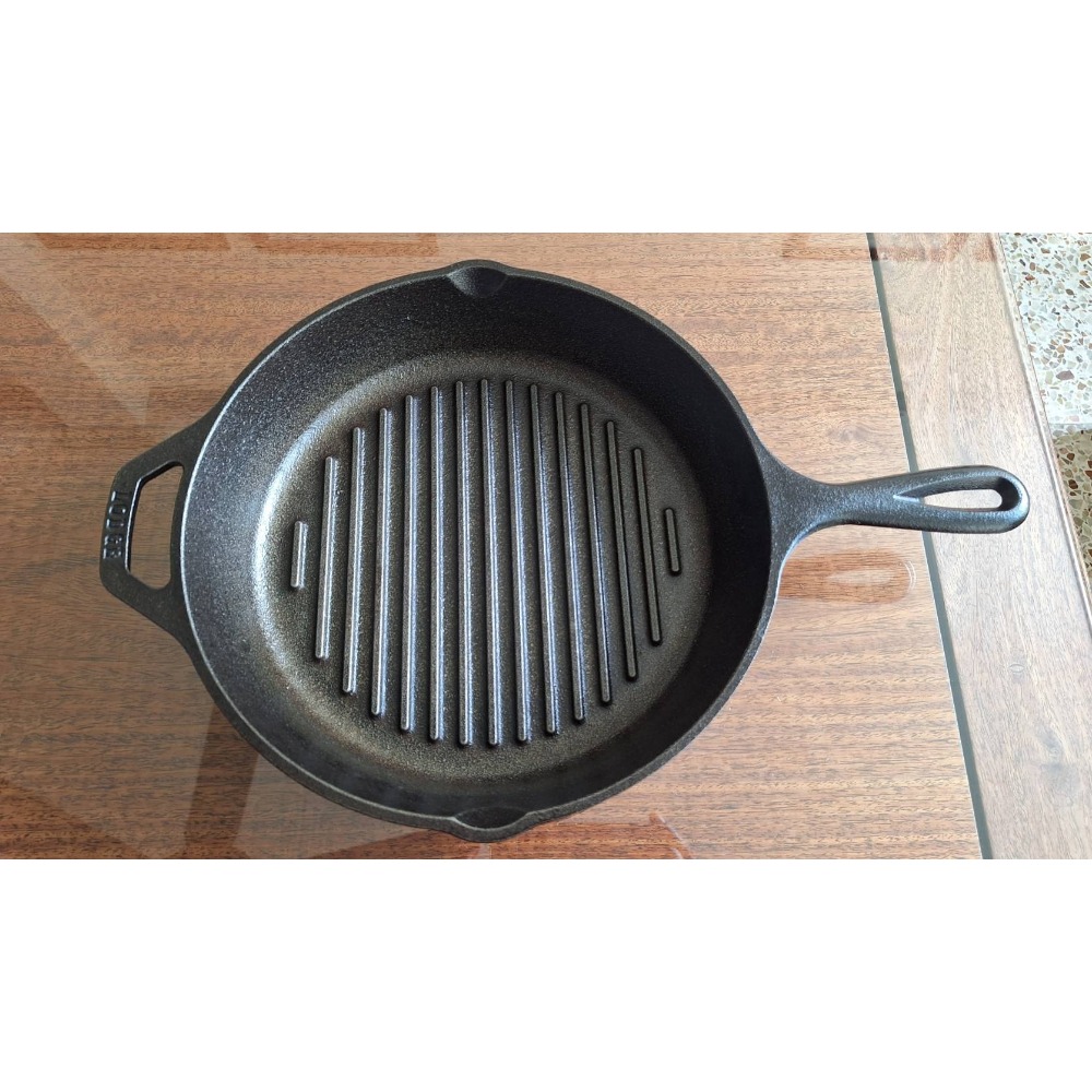 二手鑄鐵鍋，美國LODGE條紋平底煎鍋，口徑26公分-細節圖3