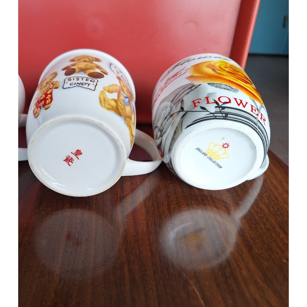 二手馬克杯，皇瓷泰迪熊家族+England Collection黃色玫瑰花卉，兩個打包一起賣-細節圖4
