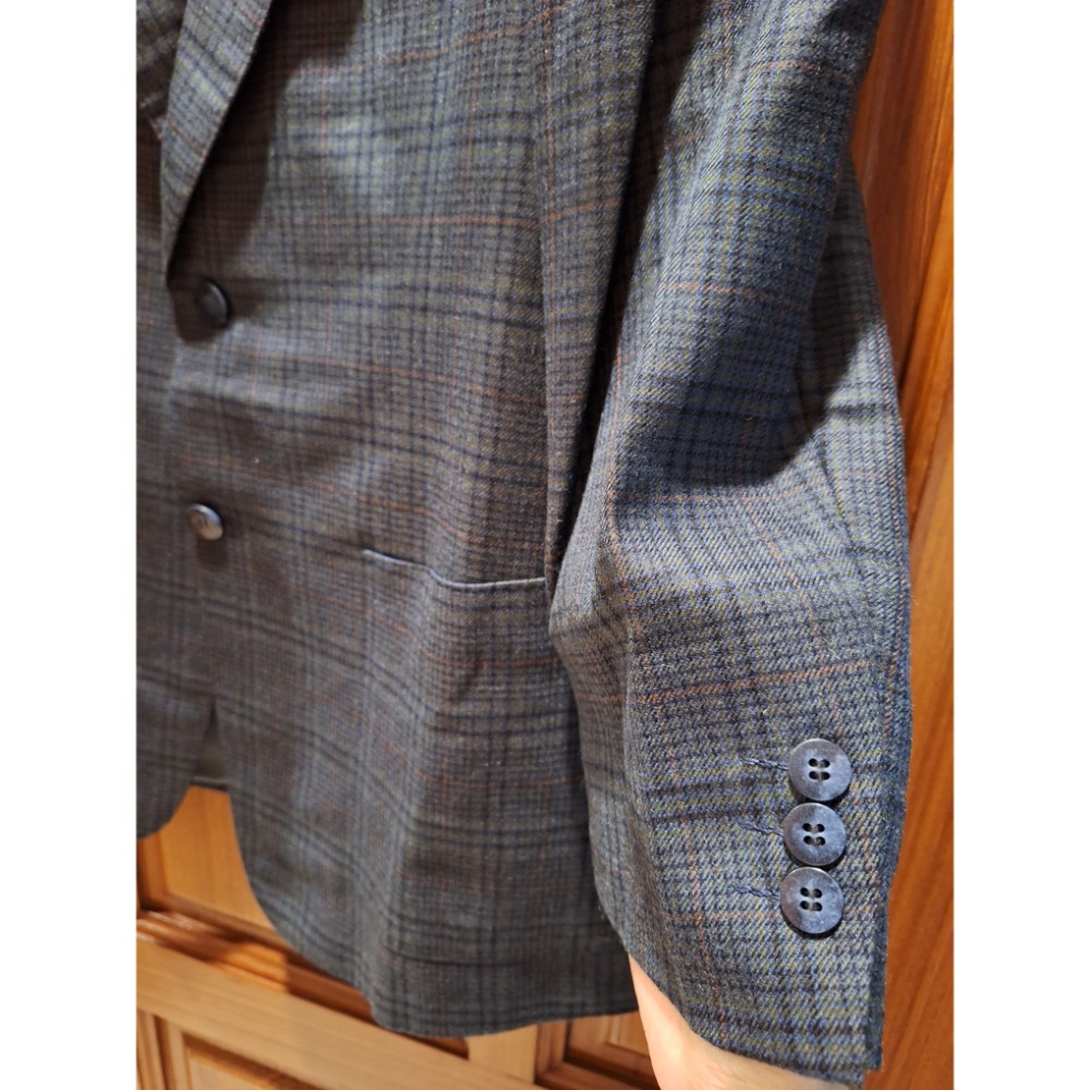 二手男士手工定製格紋西裝外套，布料採用Cloth by Scabal 來自英國頂級面料之王 Scabal（世家寶）-細節圖3