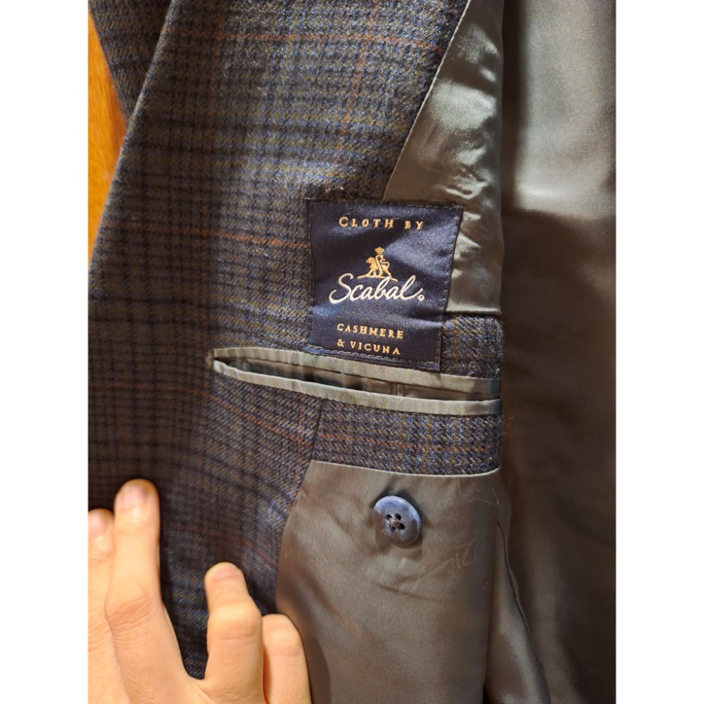 二手男士手工定製格紋西裝外套，布料採用Cloth by Scabal 來自英國頂級面料之王 Scabal（世家寶）-細節圖4