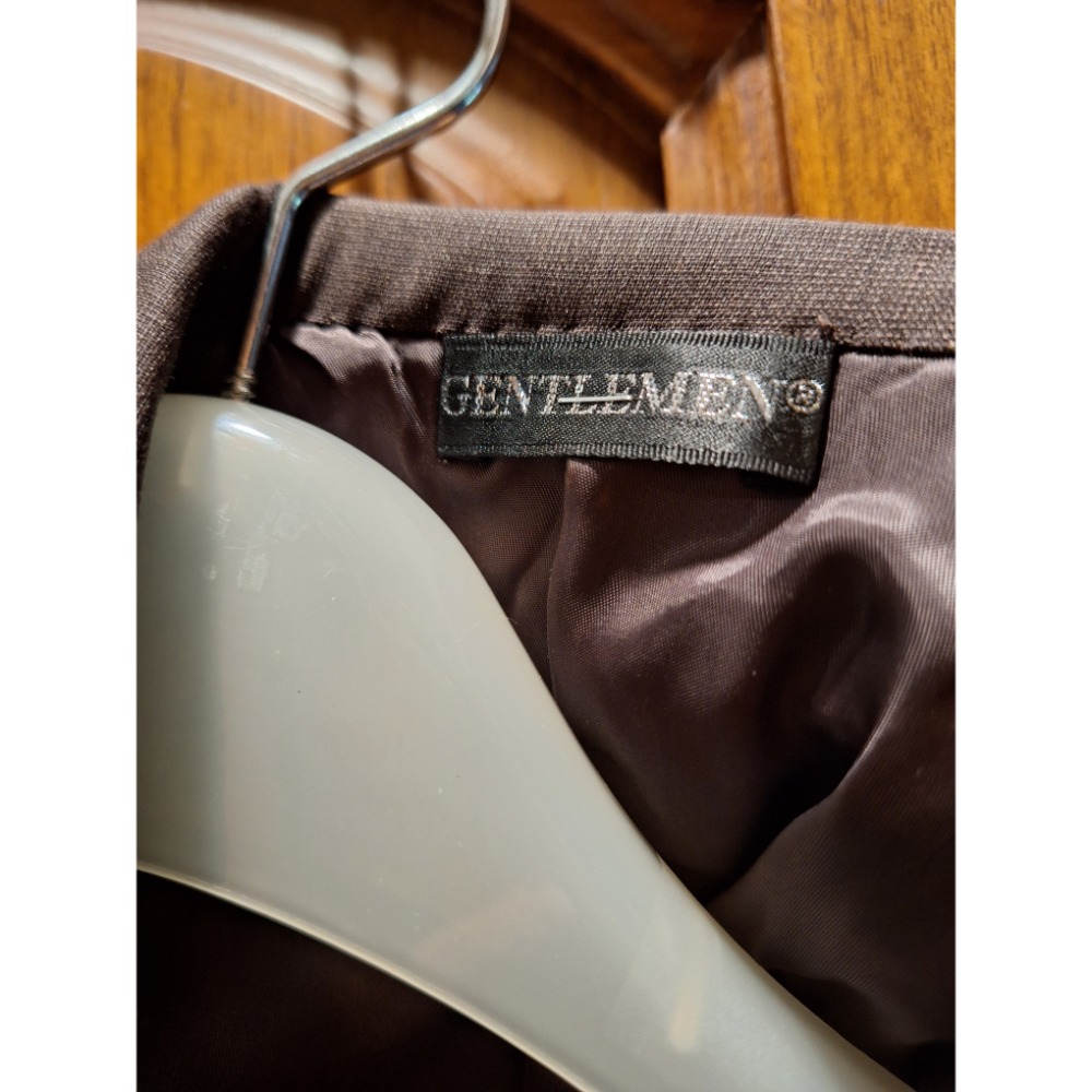 二手男士定製西裝外套，布料採用義大利頂級面料品牌 Ermenegildo Zegna 的 SOLTEX 系列-細節圖7