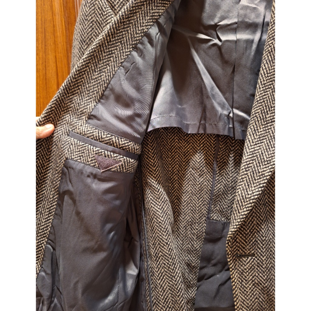 二手衣物，ELEGANT MEN＇S FASHION男士人字紋秋冬西裝外套-細節圖6