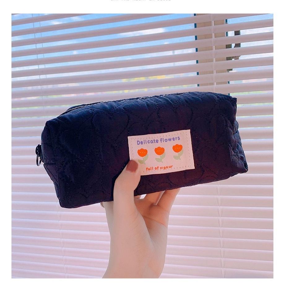 ★TiTi Choice堤堤選居家生活★ 鬱金香大容量筆袋 化妝包 枕頭筆袋 少女ins風 現貨-細節圖5