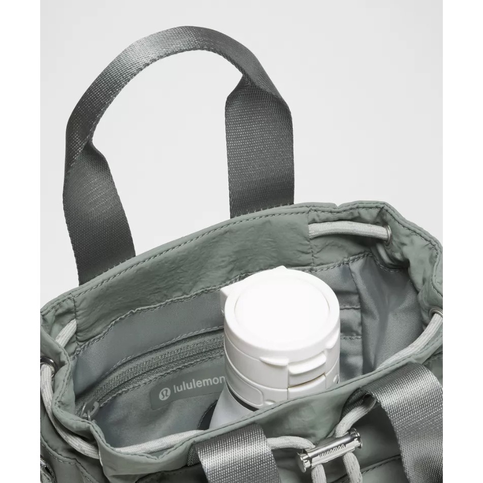 現貨 Lululemon 代購 Convertible 抽繩設計迷你水桶包 5L-細節圖4