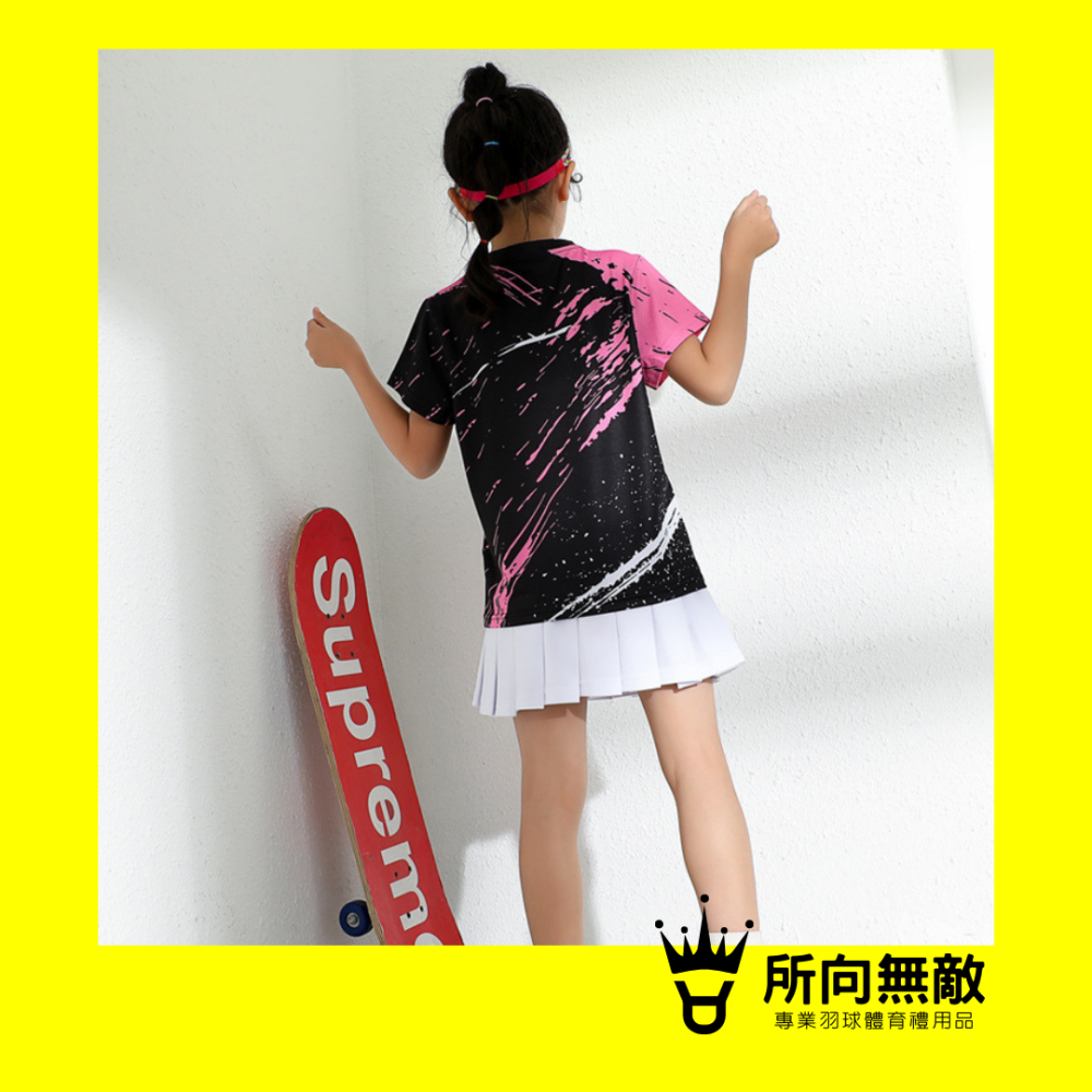 (現貨)所向無敵．邪惡粉紅專業兒童羽毛球上衣~兒童羽毛球衣 兒童羽球上衣 兒童羽球衣 兒童運動服 兒童羽球短袖 兒童短袖-細節圖2