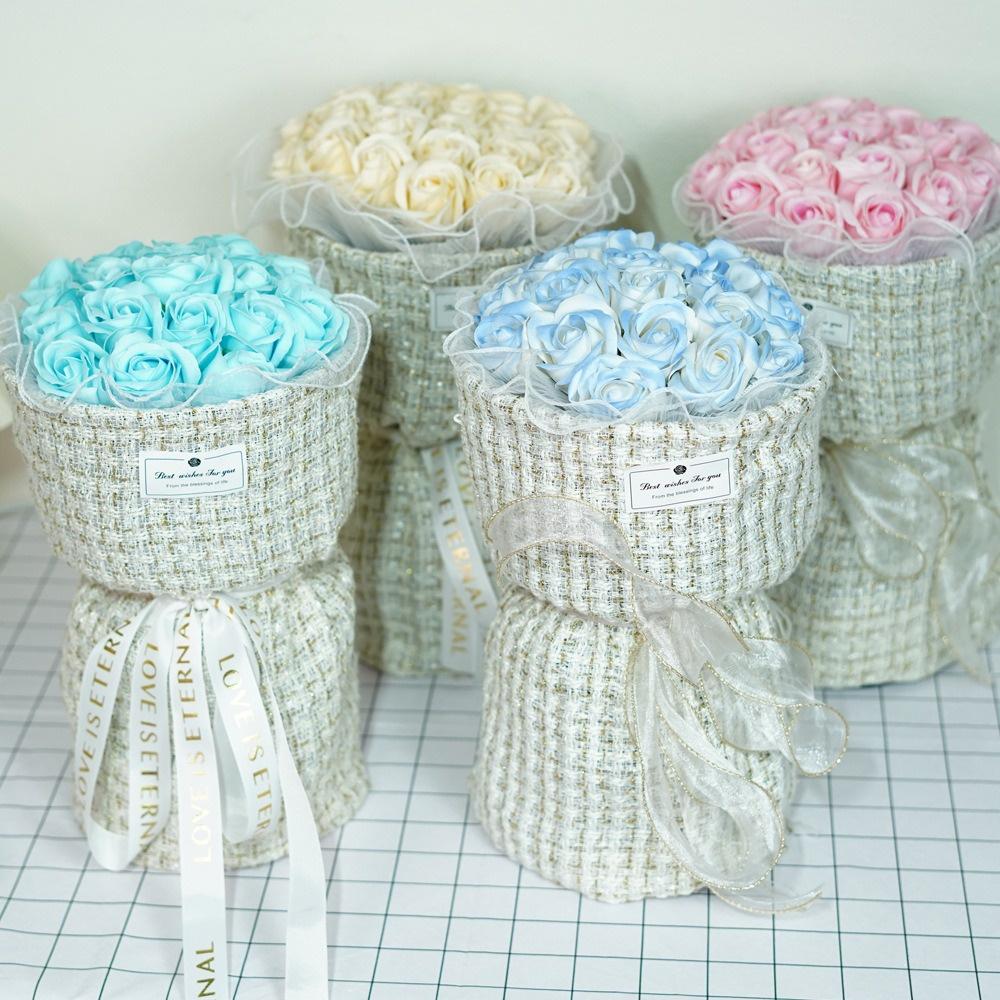 <購了么> 買1贈4 小香風 碎冰藍 玫瑰花 告白花束 母親節 求婚 香皂花禮盒 送女友 生日 畢業花束-細節圖5