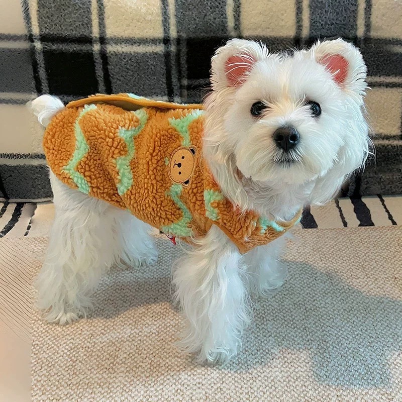 【汪喵森活】 波浪熊熊 羊羔毛背心 2色 寵物衣服 秋冬服飾 狗衣服 貴賓 雪納瑞 西高地 比熊 柯基 柴犬 保暖衣服-細節圖11