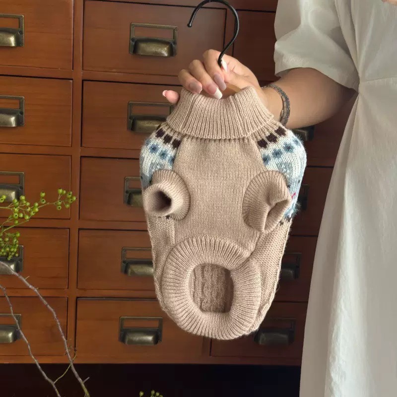 【汪喵森活】 奶茶咖 兔兔 質感針織毛衣 貓狗毛衣 寵物毛衣 寵物服飾 狗衣服 貴賓狗 比熊 柴犬 米克斯 貓咪 小型犬-細節圖4