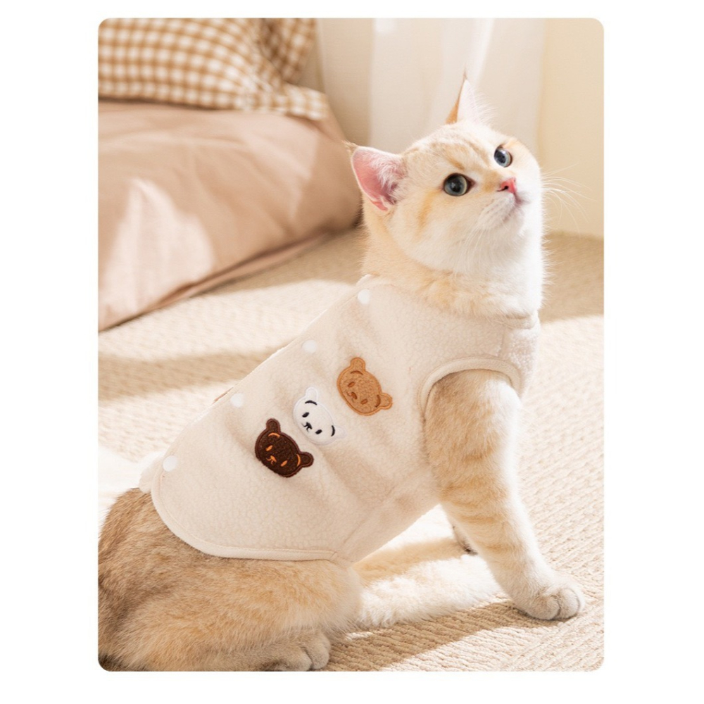 【汪喵森活】 Bear三隻熊 鈕扣背心 寵物背心 保暖背心 狗衣服 寵物衣服 秋冬服飾 小型犬 雪納瑞 比熊 貴賓 貓咪-細節圖3