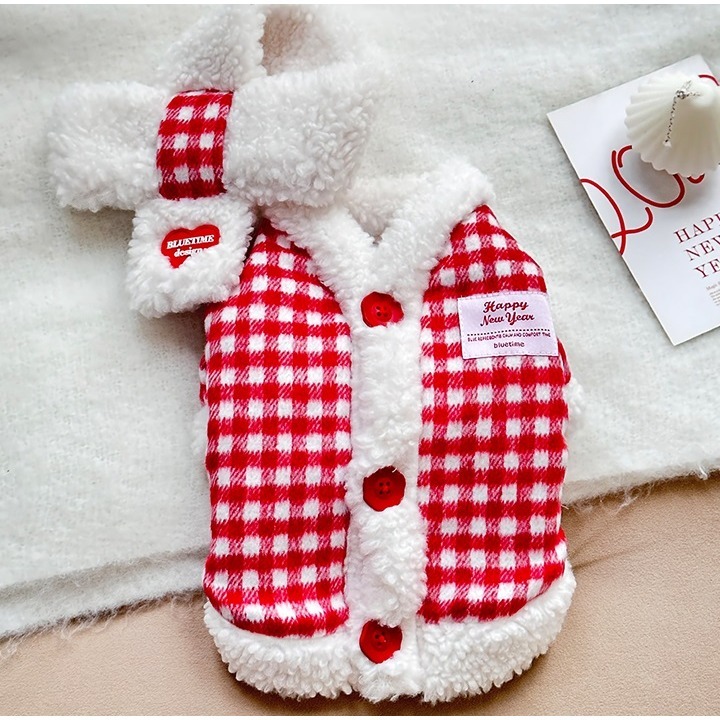 【汪喵森活】 粉紅甜心 羊羔絨 格紋背心 附圍巾 聖誕節 過年 貓咪 狗衣服 柴犬 柯基 米克斯 邊境 貴賓 比熊-細節圖7