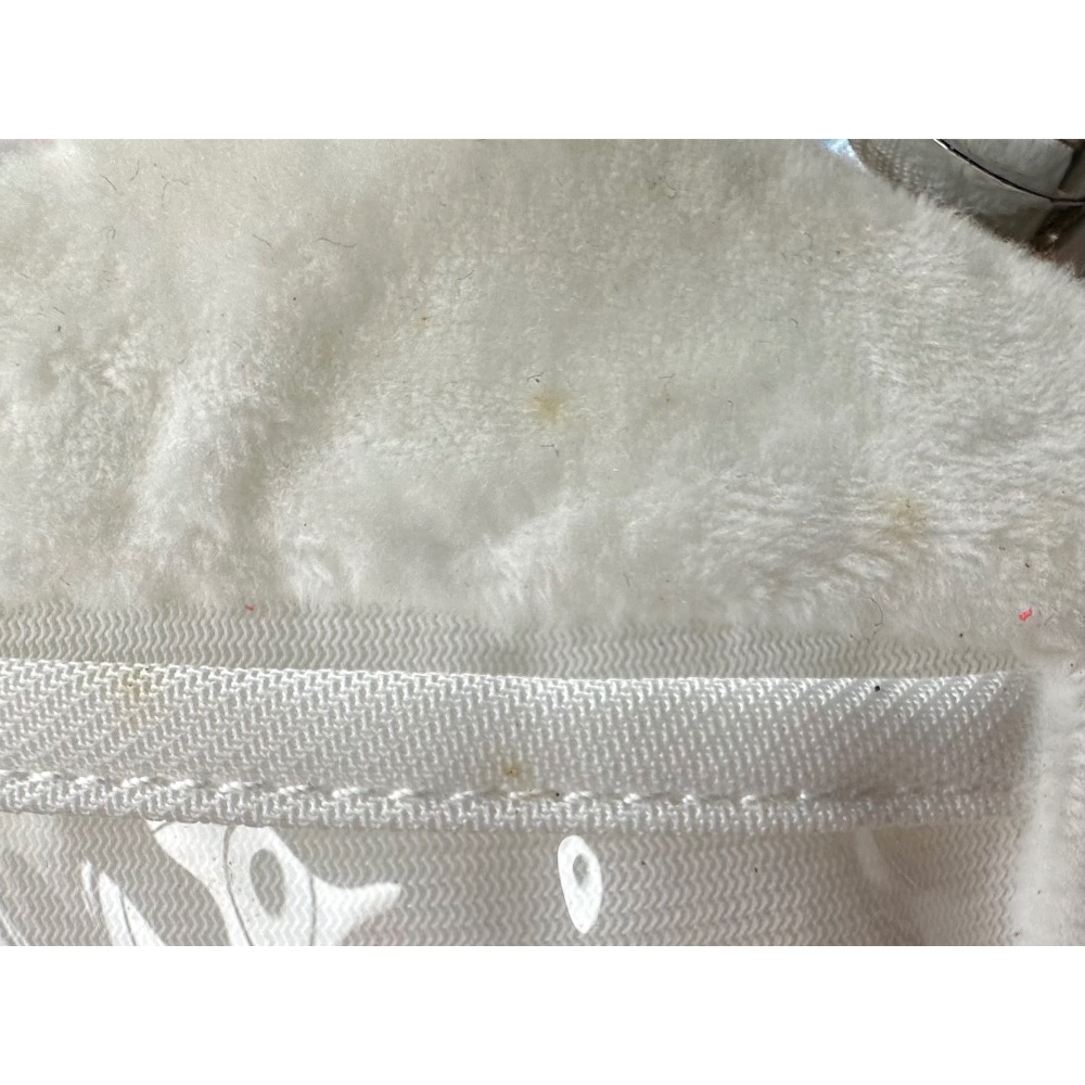 【小咪ㄉ家】角落小夥伴草莓甜點系列-絨毛卡套零錢包（白熊款）-細節圖7