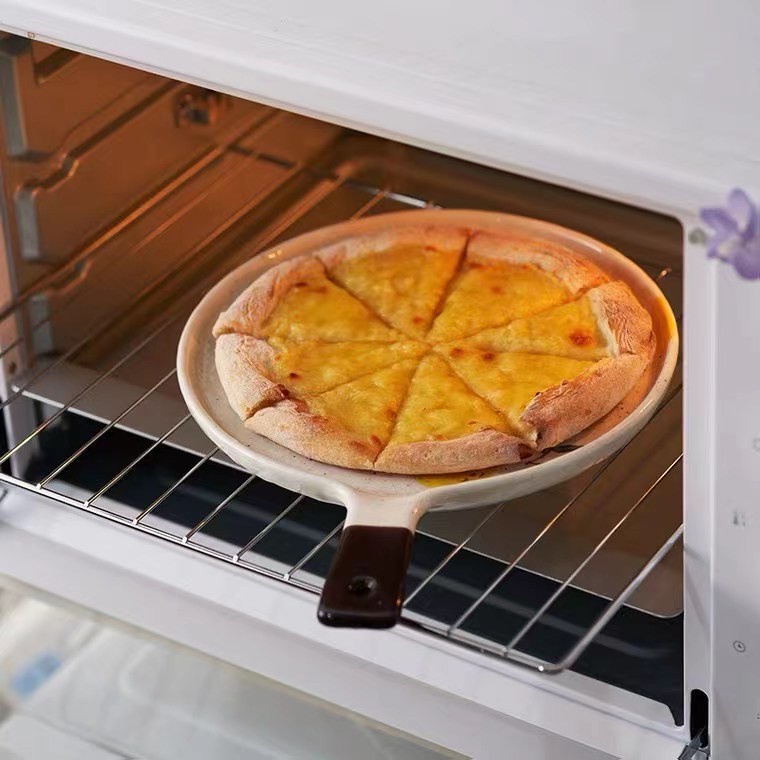 陶瓷手柄披薩盤 】拍照盤 手柄水果盤 陶瓷盤 PIZZA盤 圓盤  入厝禮 烤盤 烤箱盤  盤子 手把盤子-細節圖7