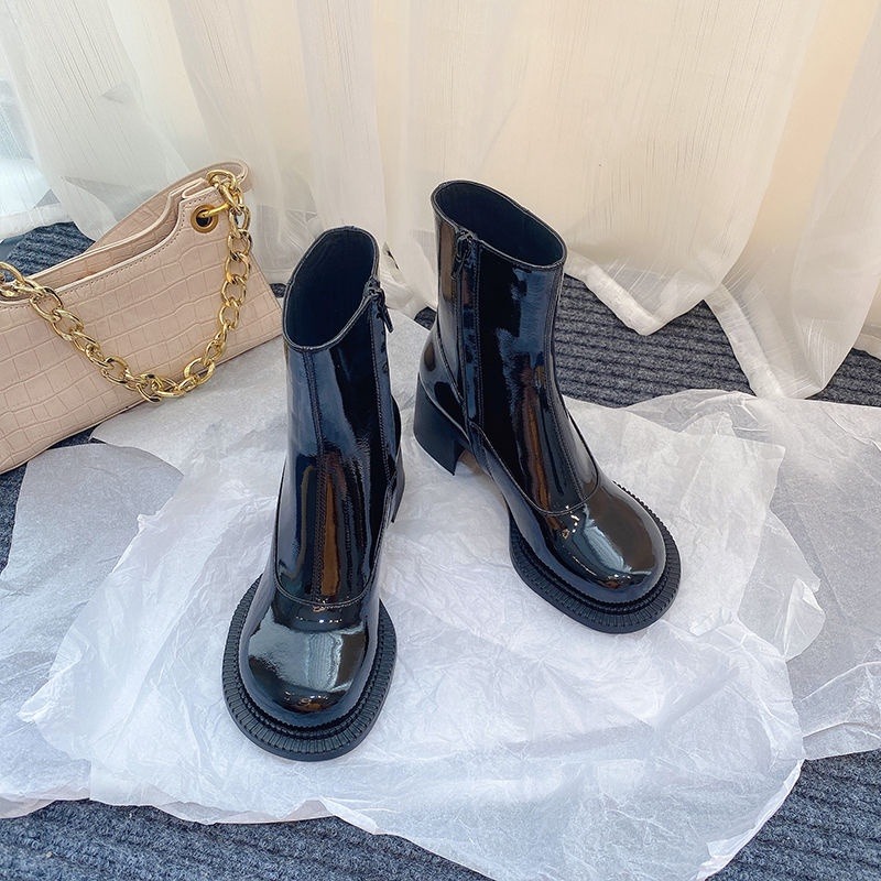 漆皮馬丁靴女2022年秋季新款復古白色靴子粗跟瑪麗珍大頭厚底短靴-細節圖2