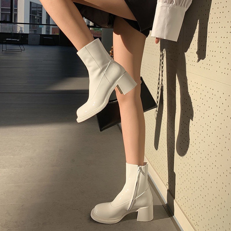 漆皮馬丁靴女2022年秋季新款復古白色靴子粗跟瑪麗珍大頭厚底短靴-細節圖4