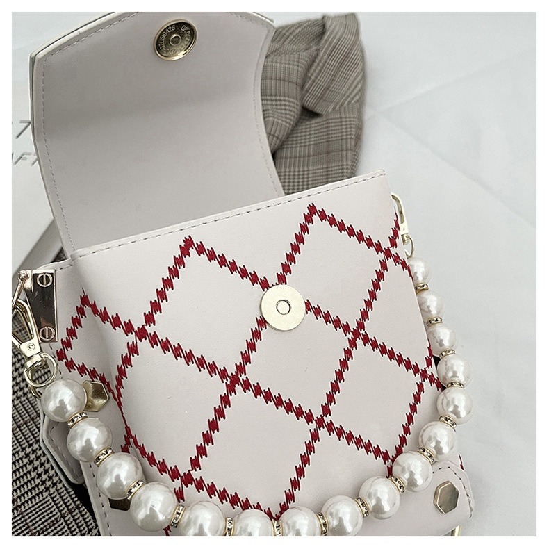 超可愛女包 新款時尚菱格珍珠手提包 簡約單肩韓版洋氣斜跨包 手機化妝品收納包-細節圖4