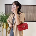 時尚女包 鏈條斜背包 潮牌女士斜背包 小方包 金屬鏈帶斜背包 手機包 質感皮革側背包 休閒肩背包 韓版包包女-規格圖9