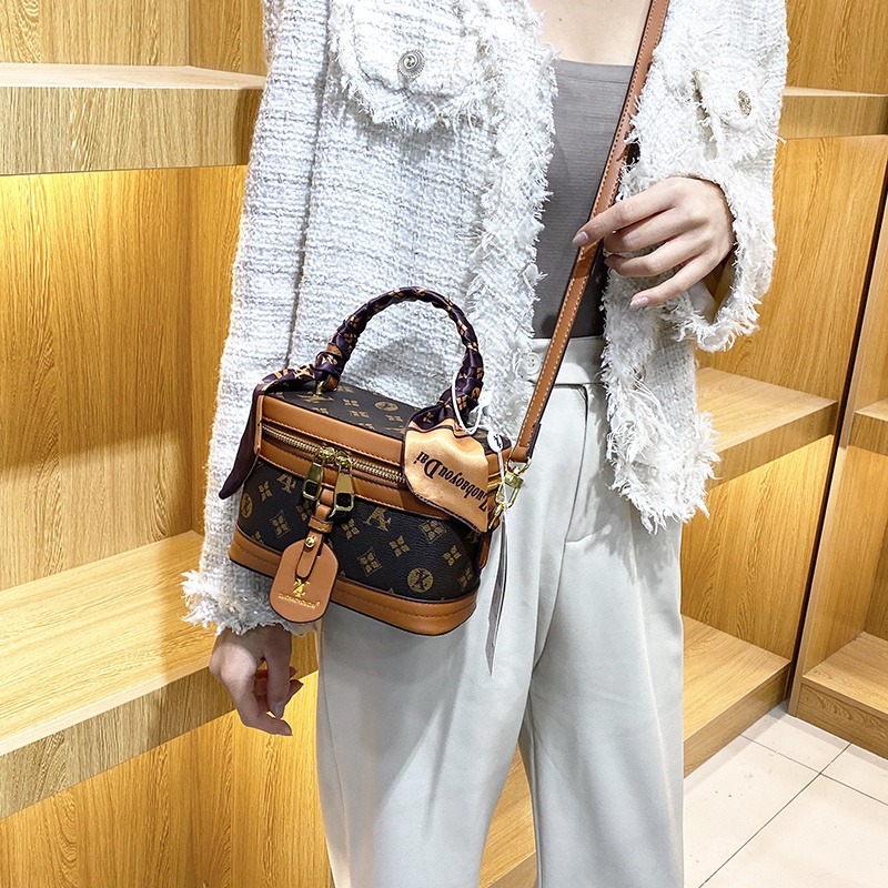 復古女包 老花包 絲巾手提小方包 盒子包 印花時尚斜背包女 韓版 斜背包 手機包 pu包 防潑水側背包復古女包 老花包 -細節圖2