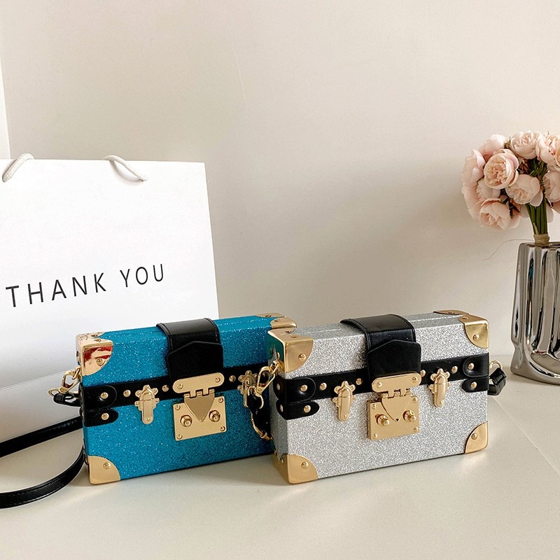 時尚女生盒子包包 閃亮裝飾鎖釦小方包 休閒女生包包 韓版斜背包女 2023年新款側背包 斜跨小包包 手機包-細節圖3