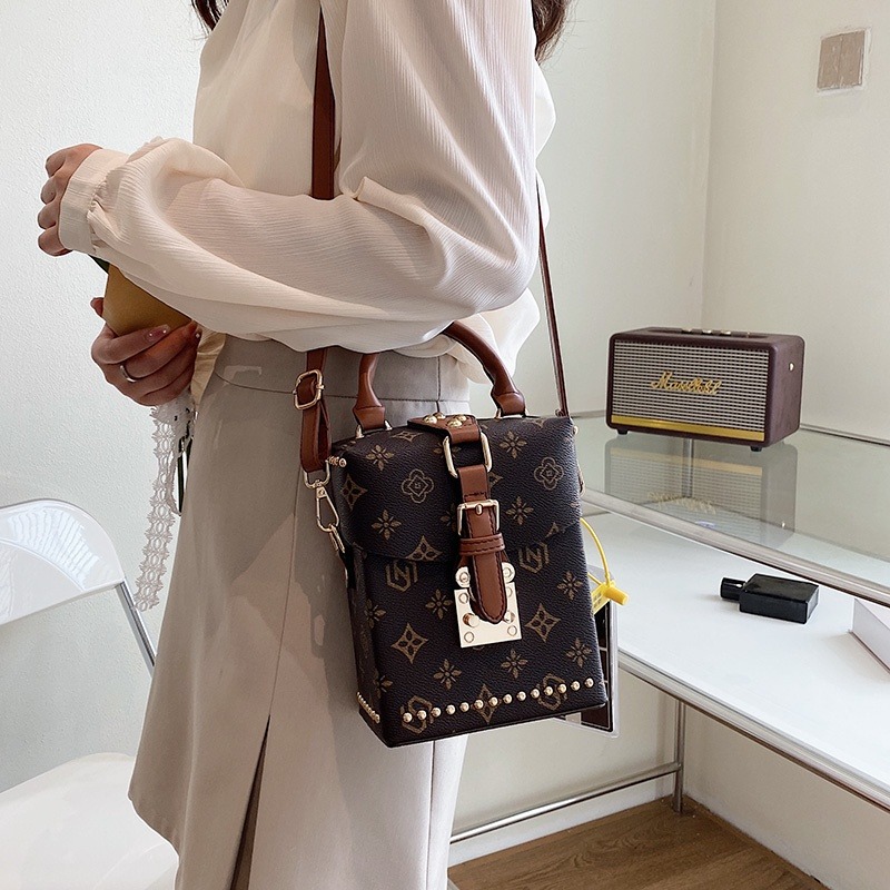 復古女生盒子包 質感小眾女包 手提小包包 手機包 老花包包 斜背包 時尚斜背包 -細節圖2