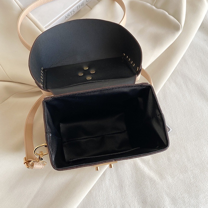 復古女生盒子包 質感小眾女包 手提小包包 手機包 老花包包 斜背包 時尚斜背包 -細節圖9