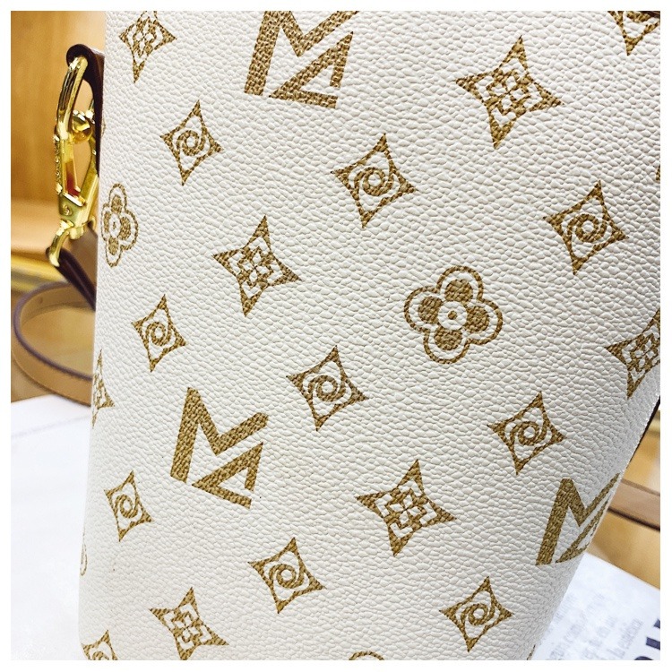 復古手提女包 可愛女生包包 兔子水桶包 小號斜背包 印花質感側背包 時尚斜背包 包包女 韓版 手機包-細節圖5