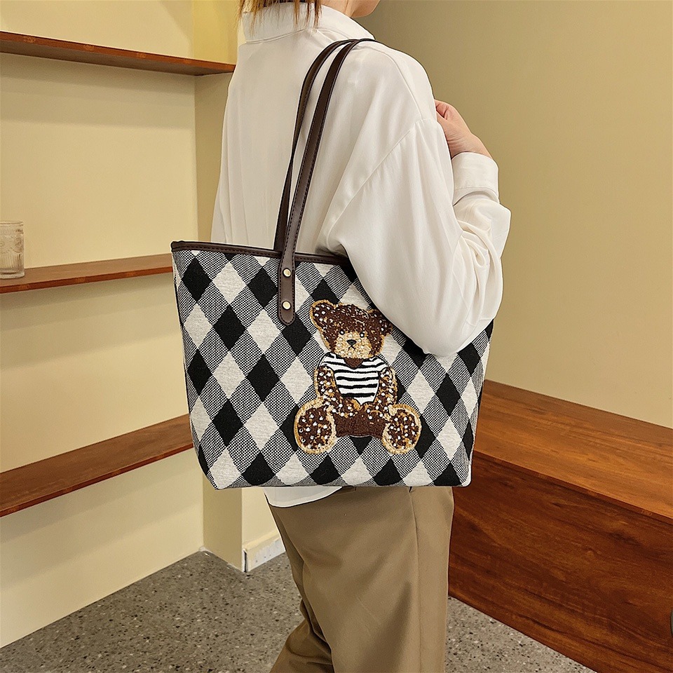 日韩托特包女式时尚手提布包布艺包 手提袋 ins 包包 手提包 通勤单肩包 腋下包 多功能包 可爱小熊包包-細節圖3