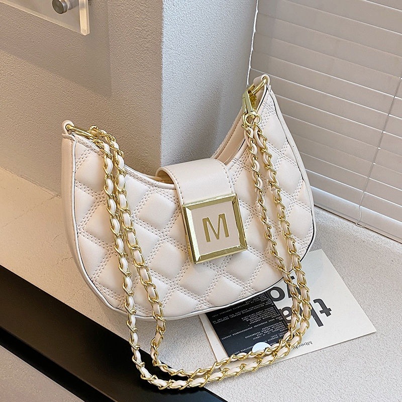 高級感包女2023新款時尚網紅爆款菱格鏈條斜背包百搭斜背包腋下包-細節圖8