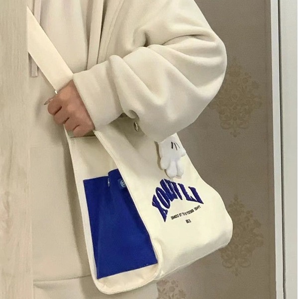 學院風包包 2023新款 休閑斜挎包 日系通勤單肩包 學生上課手提包 帆布包 側背包 書包 拼接色女包-細節圖4