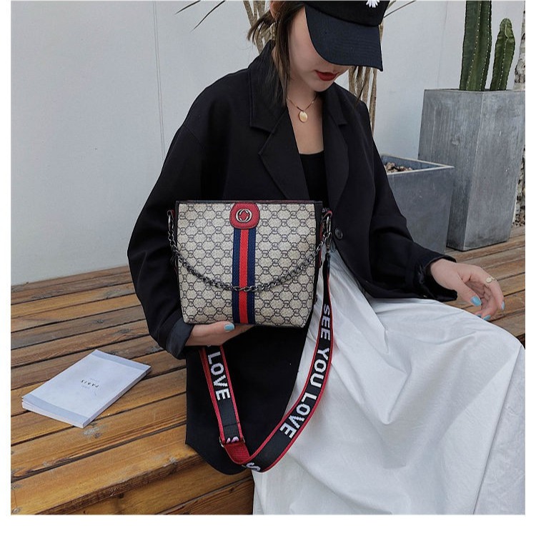 真皮質感女士大容量2020新款鏈條手提包女大氣寬肩帶單肩斜挎大包【初衷】-細節圖5