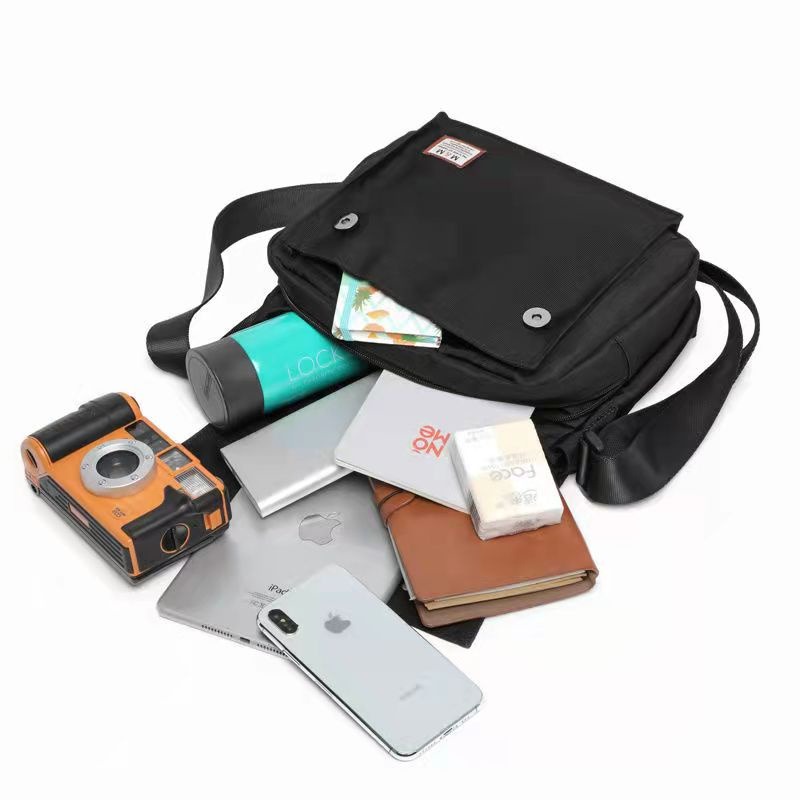 潮流斜挎包 男士單肩包 郵差包 運動包 斜背包 側背包 日系街頭風男生包包 小包 簡約學院風男包 防水牛津布休閒包-細節圖7