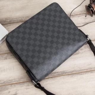 FASHION BAGSTORE，超高C / P值，仿LV款男士休閒掀蓋包，郵差包大容量多隔層單肩斜跨包防水皮革側背包-細節圖6