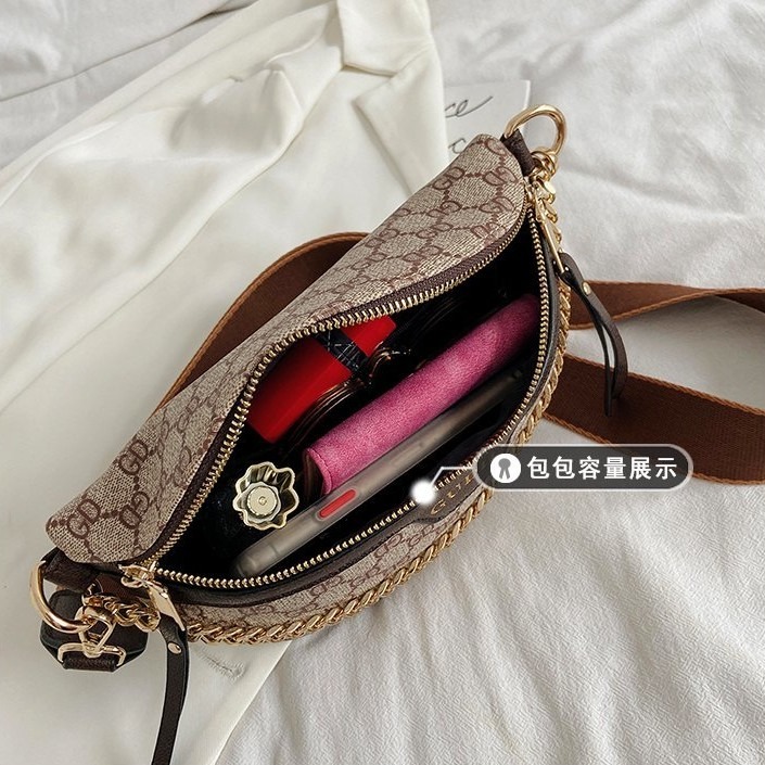 ins時尚 胸包 腰包 經典印花字母 手提鏈帶包 單肩包 斜挎包 網紅洋氣潮流 肩背包 側背包 斜背包-細節圖8