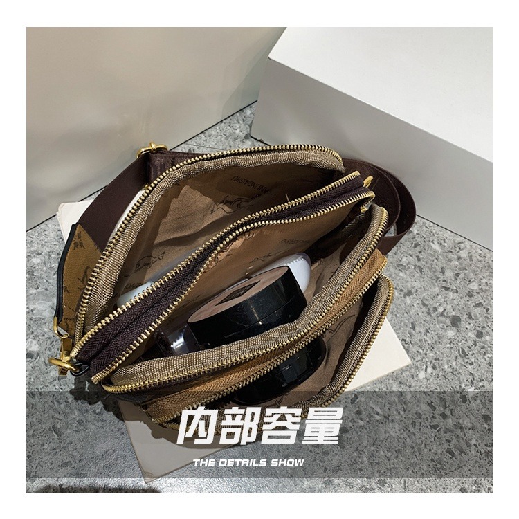 時尚百搭網紅爆款 相機包 氣質女神 三層大容量 胸包 洋氣質感 舒適寬肩帶 肩背包 側背包 斜背包 小方包-細節圖9