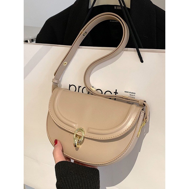 包包女包高級感女士小包包2023新款時尚春夏斜背包爆款小眾單肩腋下馬鞍包斜背包肩背包斜背包手提包鏈條包-細節圖8