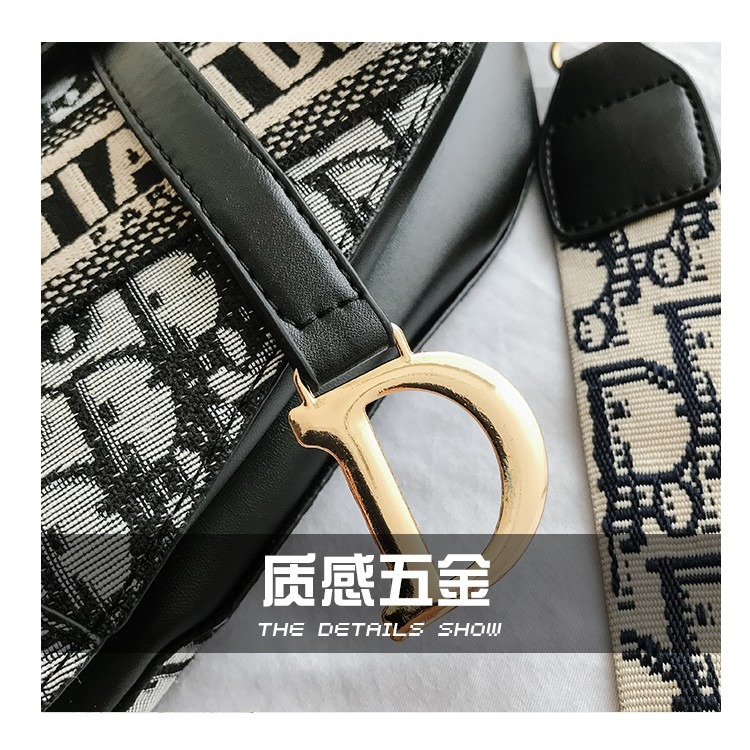 休閒復古 馬鞍包 歐美時尚潮流 經典款 手提包 網紅爆款 寬肩帶 單肩包 斜挎包 斜背包-細節圖7