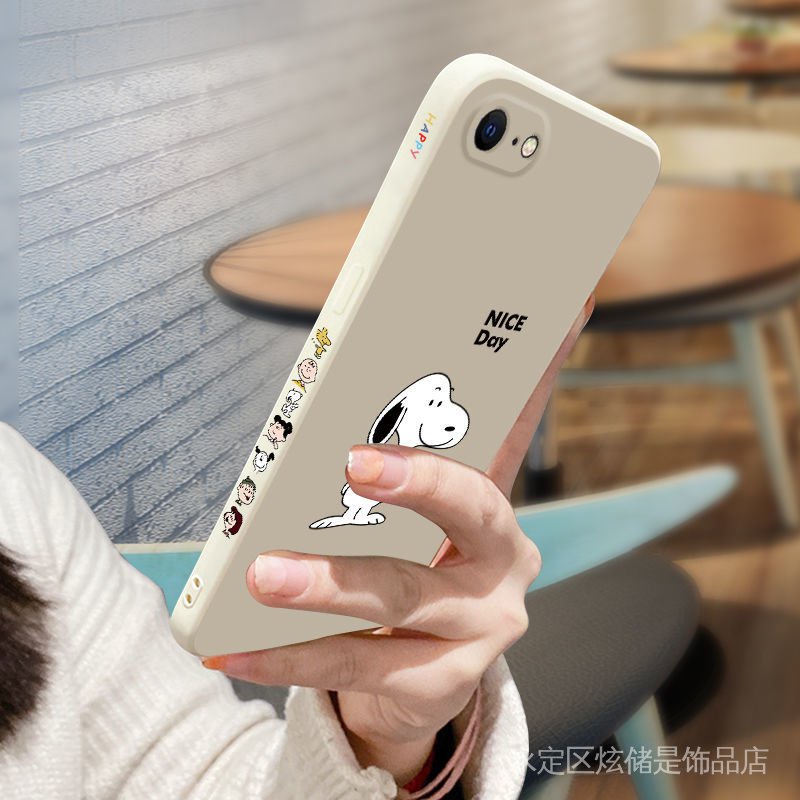 iPhoneSE三代手機殼蘋果se3新款2022卡通史努比直邊防摔液態矽膠保護套-細節圖8