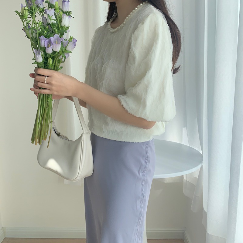 牛奶少女[任2件摺30]韓國chic法式溫柔氣質泡泡袖珍珠裝飾短袖套頭襯衫甜美減齡上衣女-細節圖3